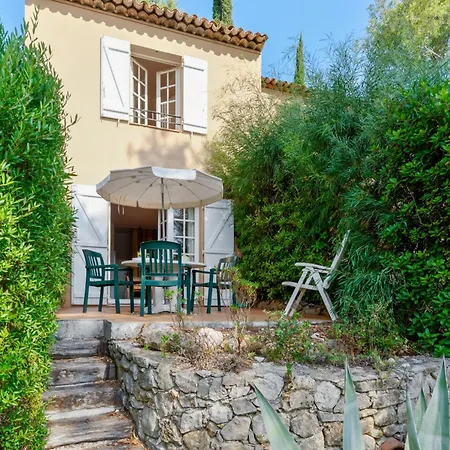 Partenaire Le Domaine De Garlande Apartmanhotel