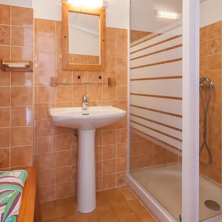 Aparthotel Partenaire Le Domaine De Garlande 3*