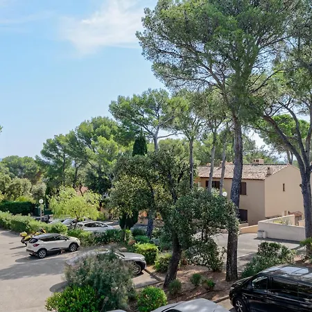 Partenaire Le Domaine De Garlande Aparthotel 3*